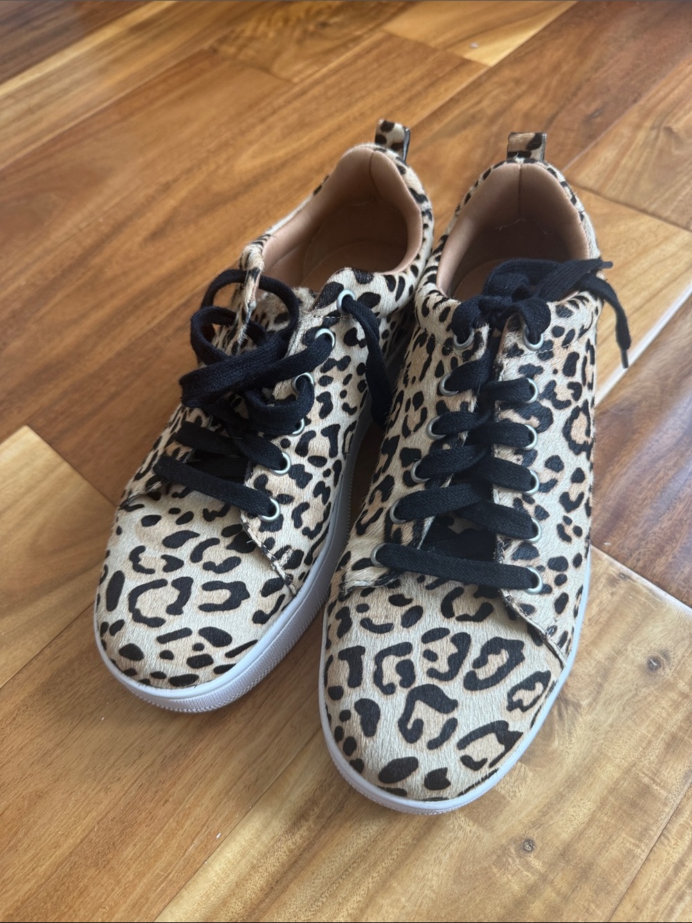 Halogen leopard print sneakers in size 9
